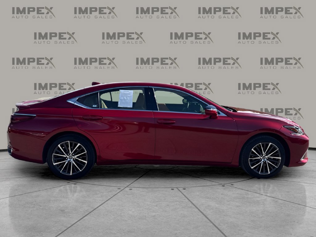 Used 2022 Lexus ES 300h w/ Premium Package FWD image 6