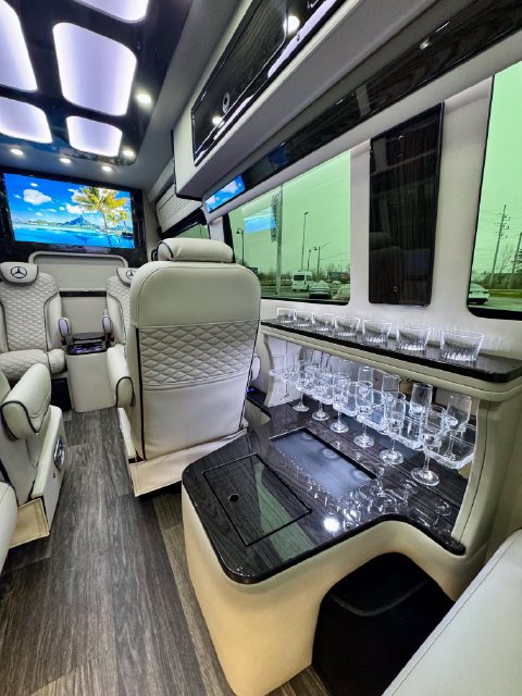 New 2026 Mercedes-Benz Sprinter 3500 image 18
