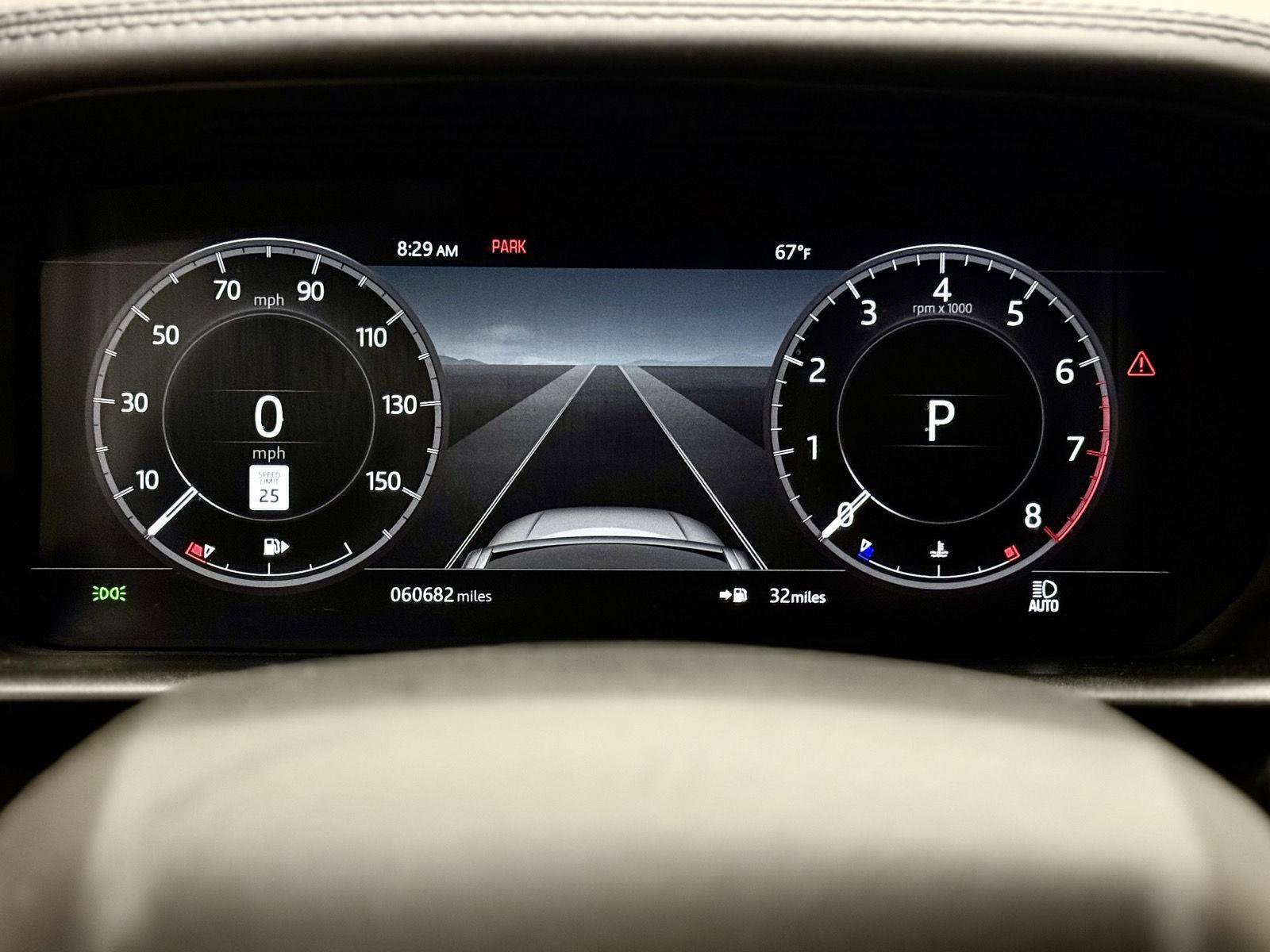 Used 2020 Land Rover Discovery HSE Luxury image 21