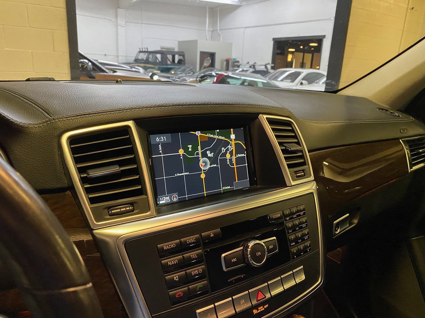 Used 2015 Mercedes-Benz GL 320 BlueTEC 4MATIC image 21