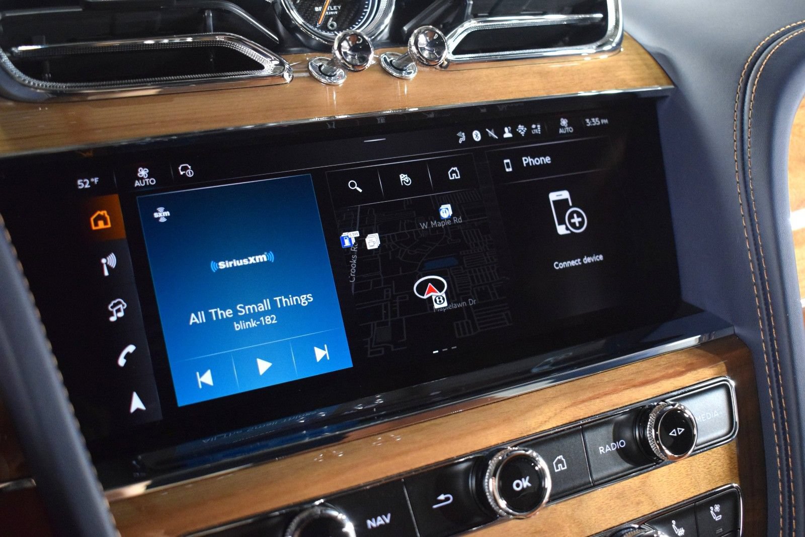 New 2026 Bentley Bentayga AWD/4WD image 35