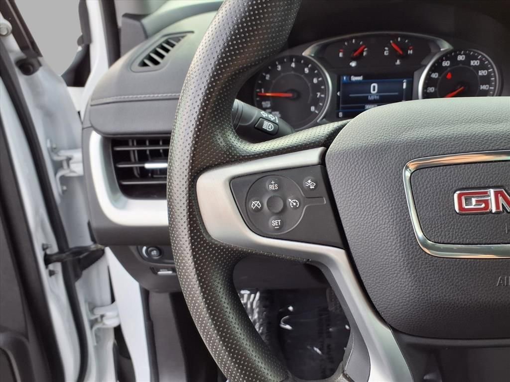 Used 2024 GMC Terrain SLE image 10