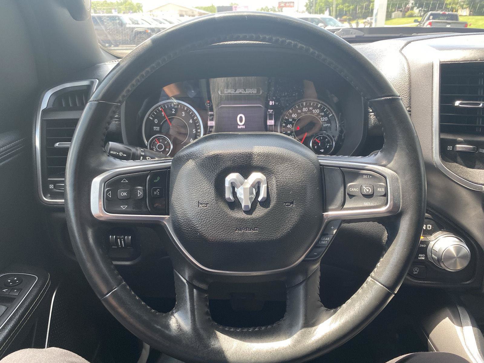 Used 2023 RAM 1500 Laramie AWD/4WD image 18