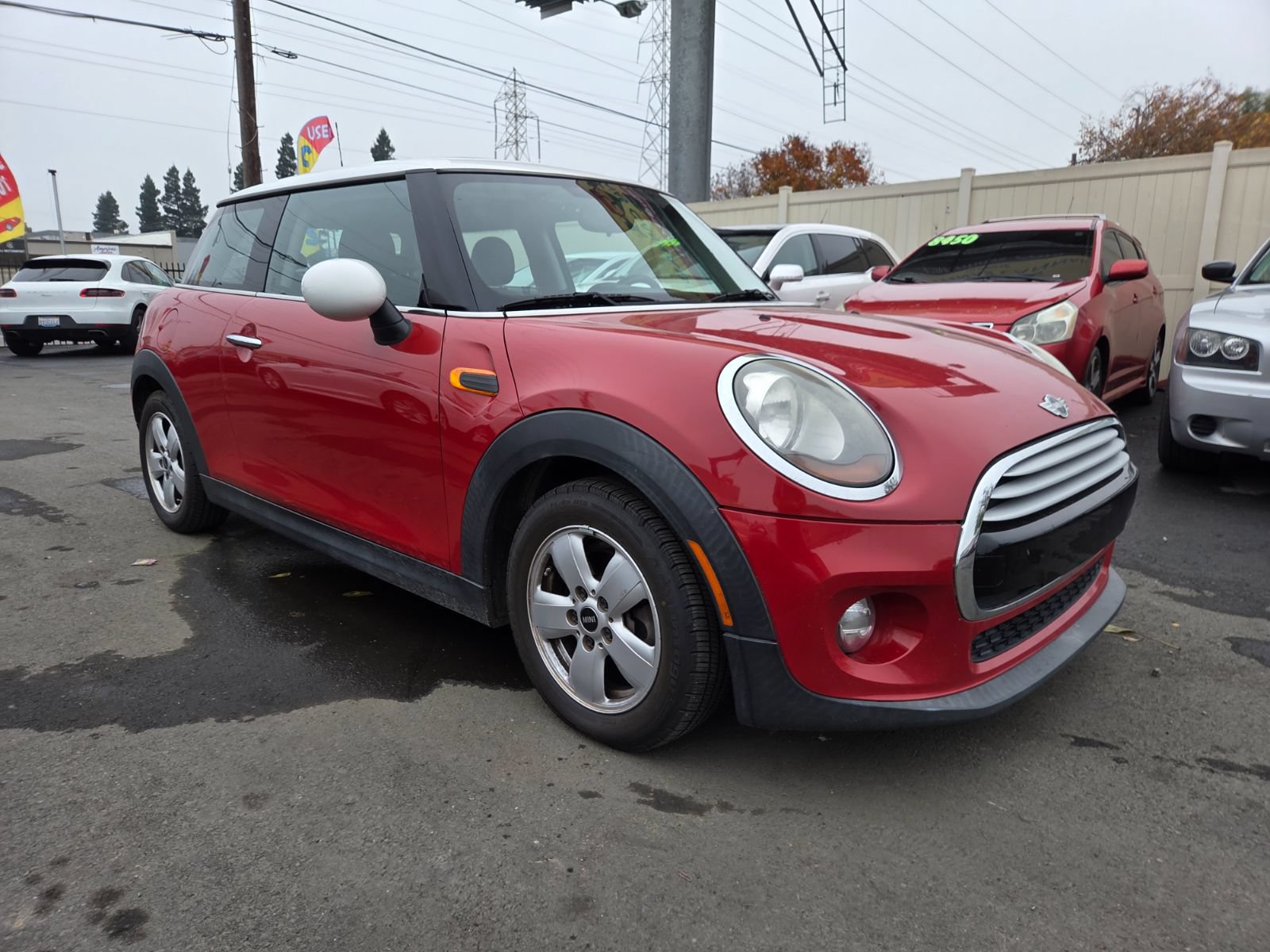 Used 2014 MINI Cooper 2-Door Hardtop FWD image 5