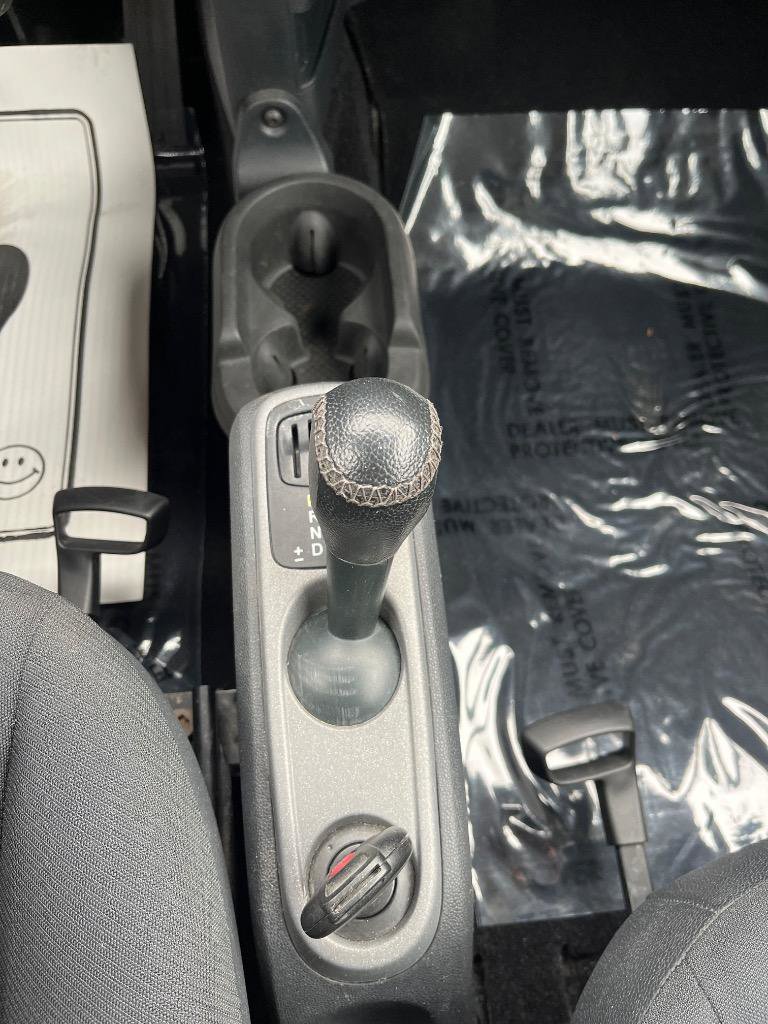 Used 2013 smart fortwo passion image 23
