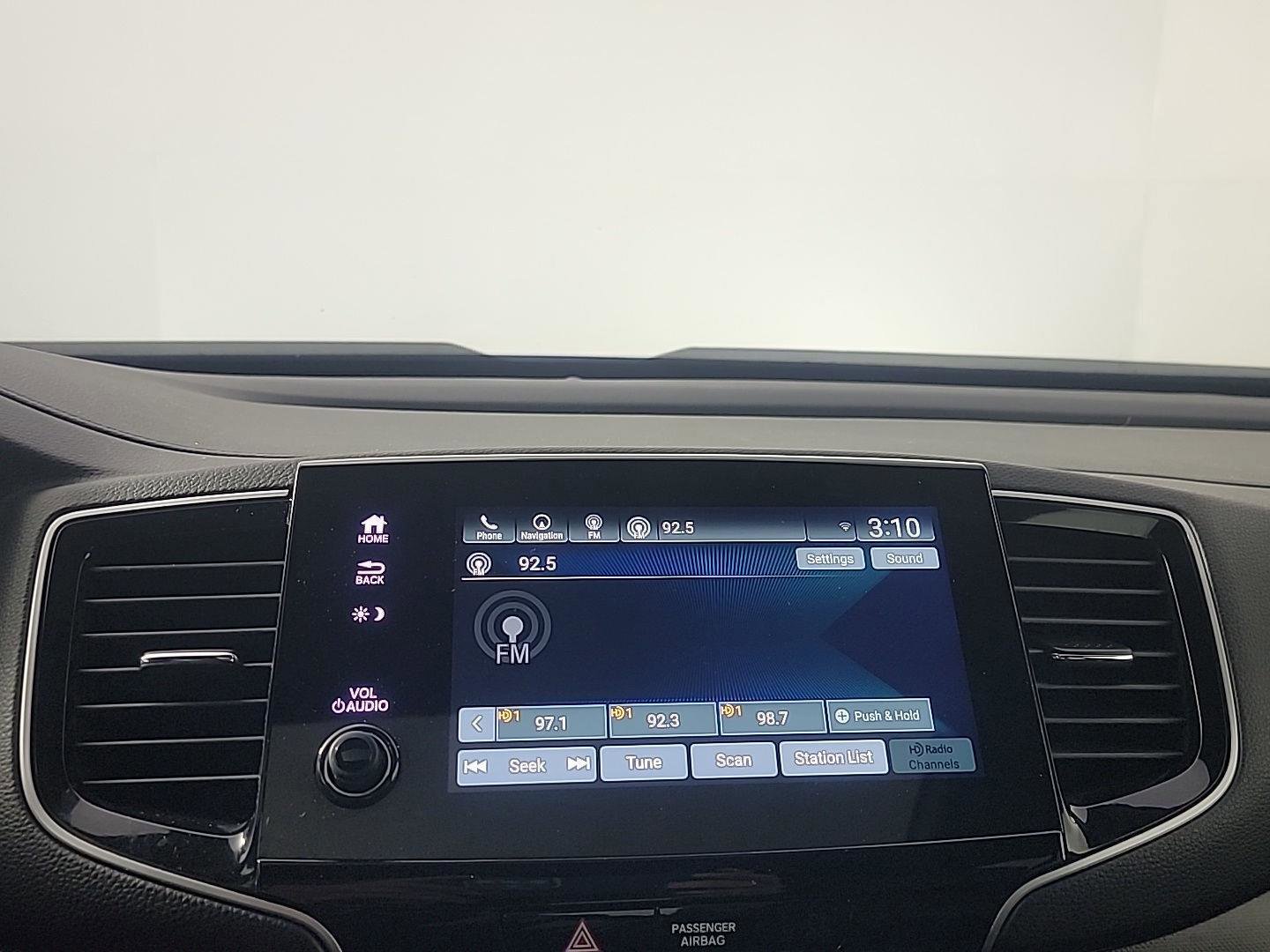 Certified 2023 Honda Passport TrailSport image 33