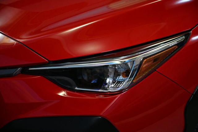 Used 2025 Subaru Crosstrek 2.0i Premium image 15