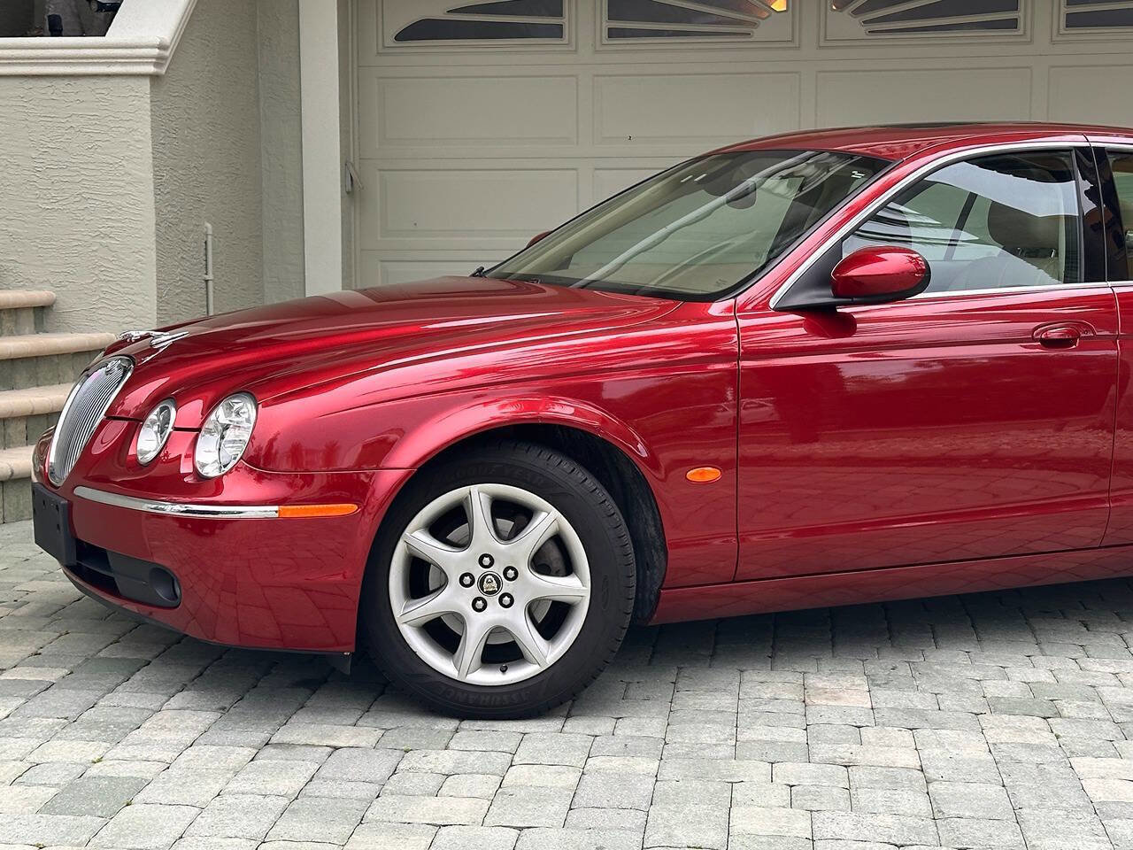 Used 2005 Jaguar S-TYPE 4.2 RWD image 2