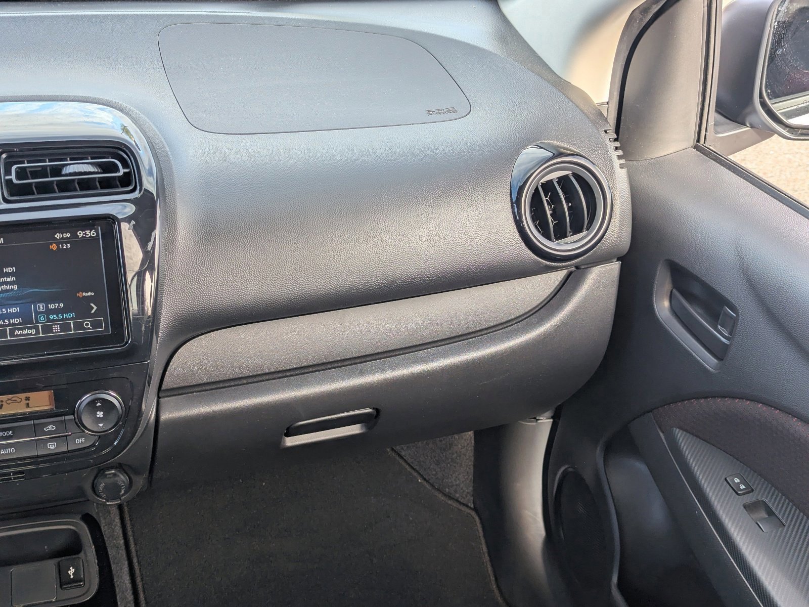 Used 2024 Mitsubishi Mirage Black Edition image 18