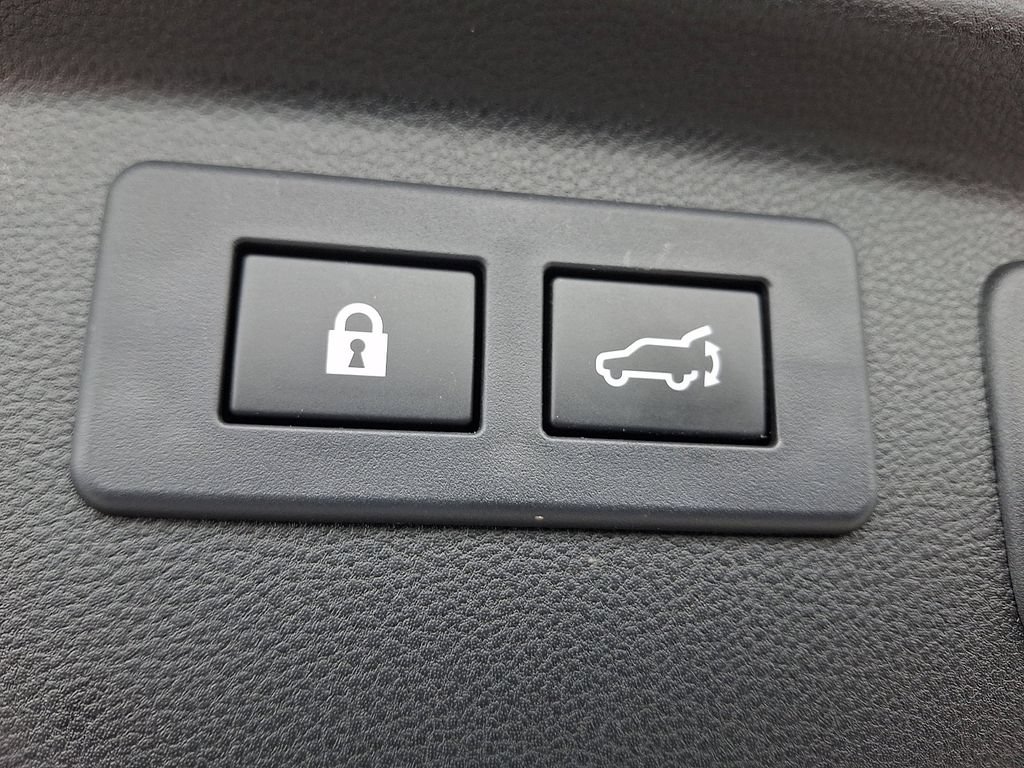 Used 2025 Subaru Forester Wilderness AWD/4WD image 31