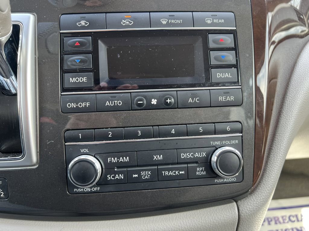 Used 2015 Nissan Quest SL FWD image 8