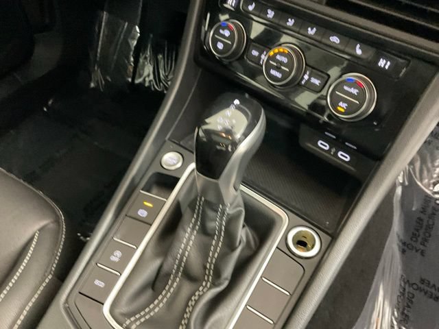Used 2024 Volkswagen Jetta SE FWD image 16