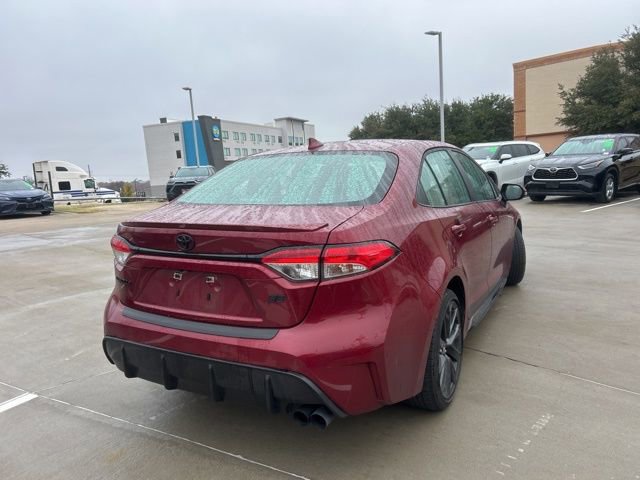 Used 2024 Toyota Corolla SE image 3