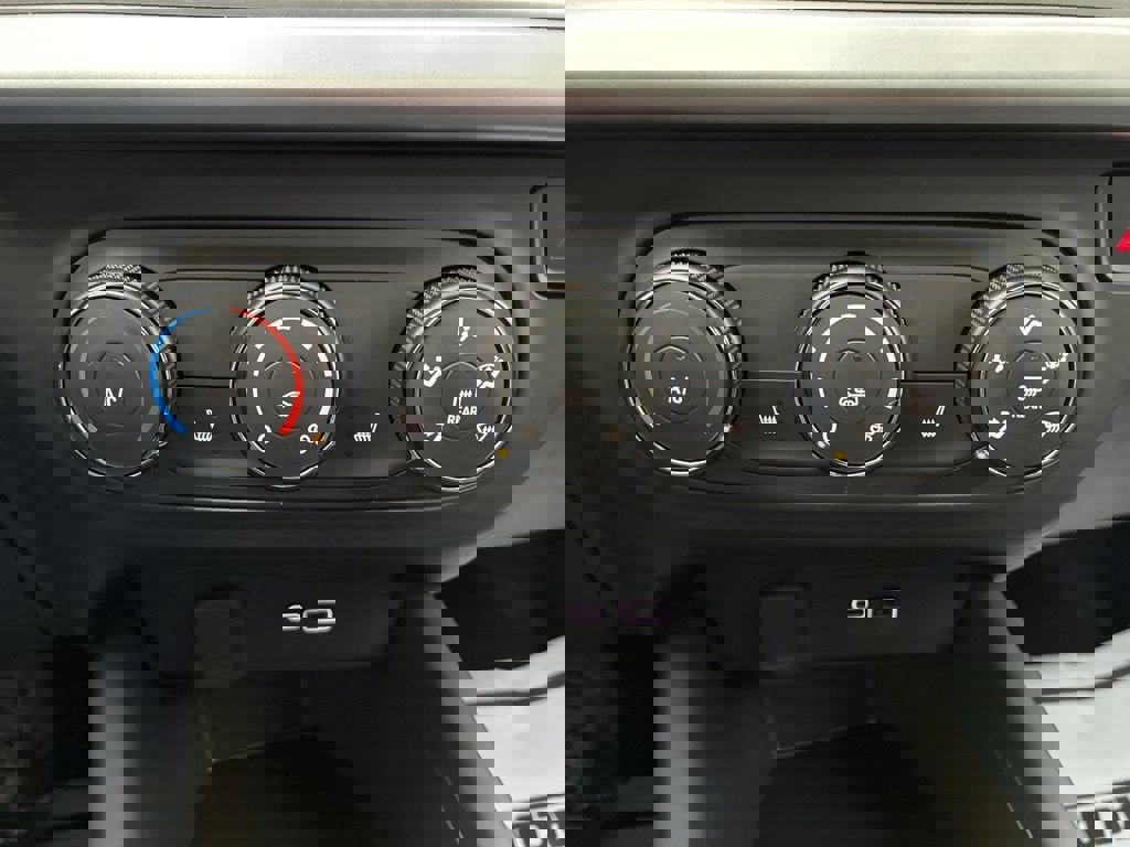 New 2026 Chevrolet Trax LS w/ LS Convenience Package image 9