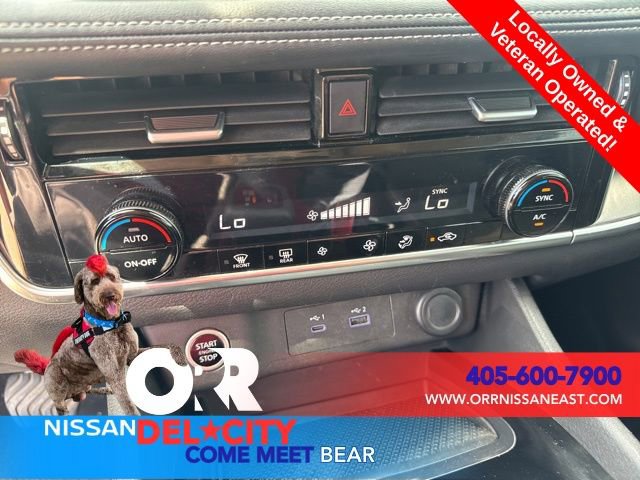 Used 2022 Nissan Rogue SV FWD image 27