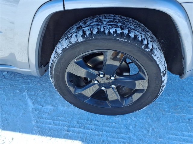 Used 2015 Jeep Grand Cherokee Altitude image 5