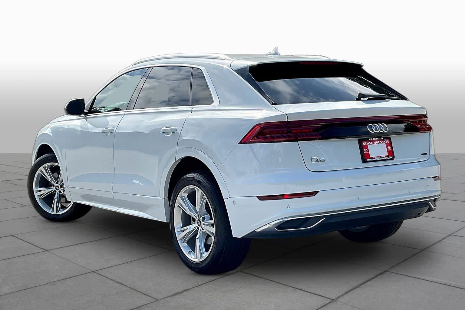 Used 2023 Audi Q8 Premium w/ Convenience Package AWD/4WD image 23
