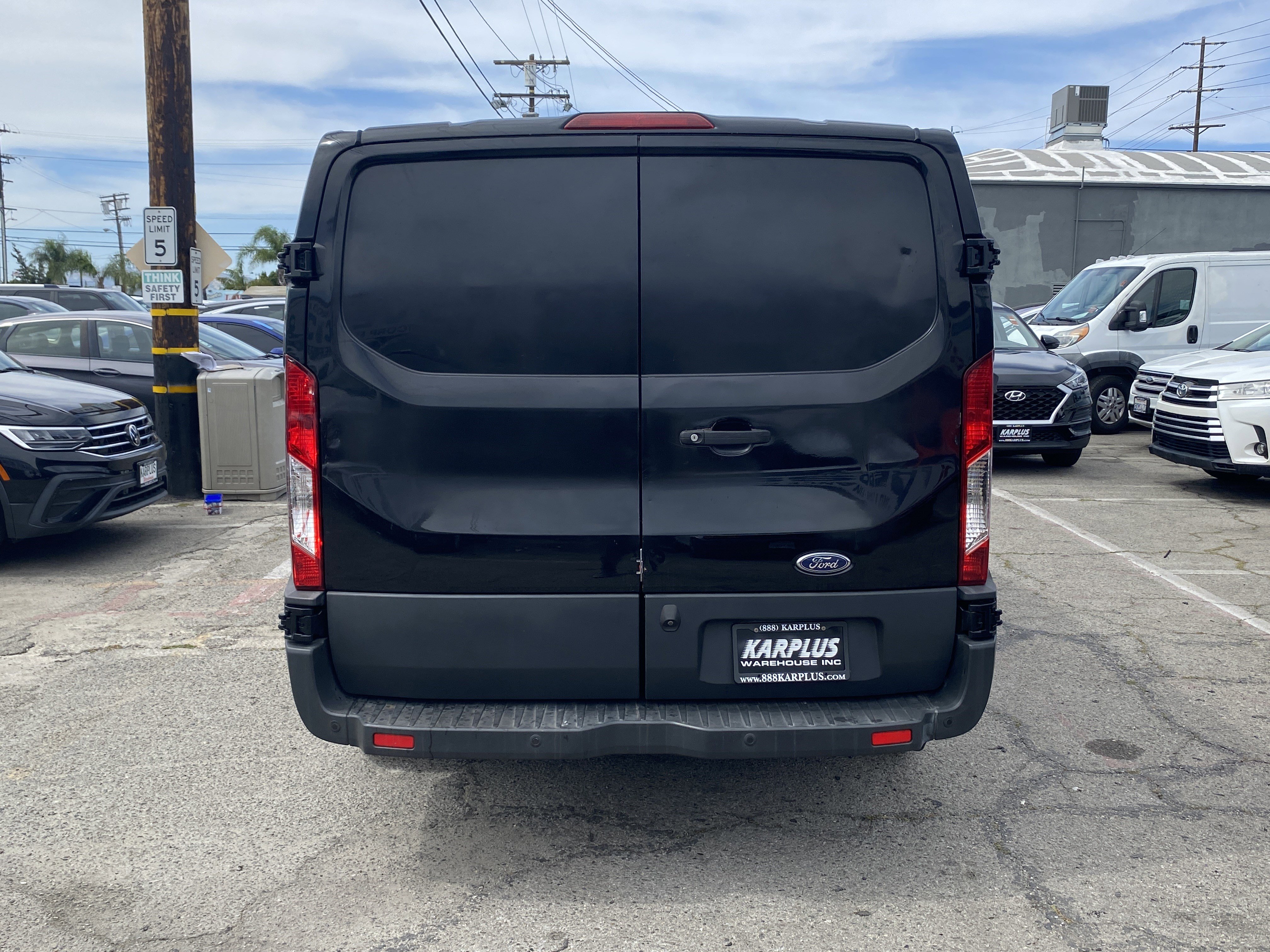 Used 2018 Ford Transit 150 130 Low Roof w/ Exterior Upgrade Package image 10