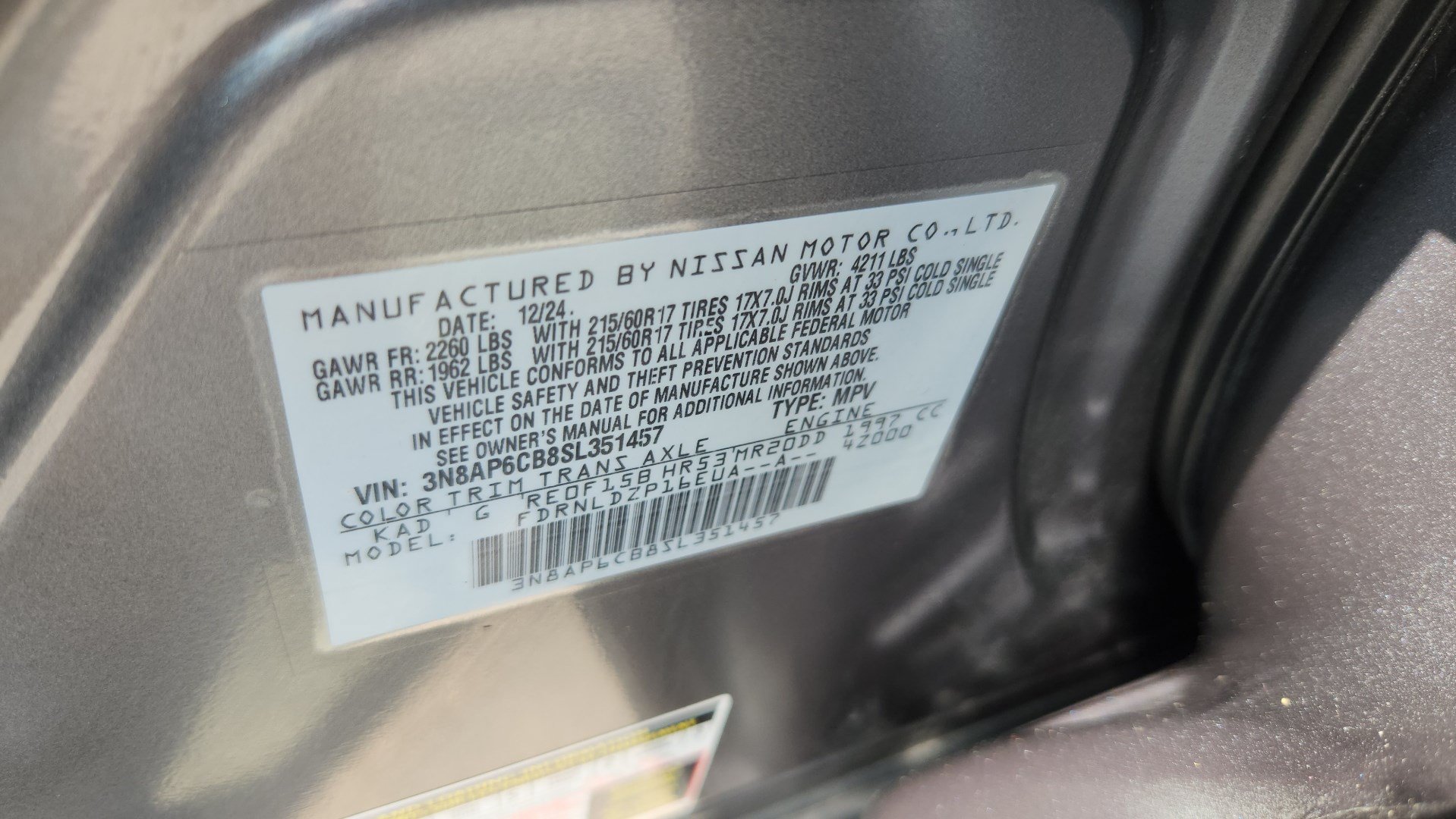 Used 2025 Nissan Kicks SV AWD/4WD image 16