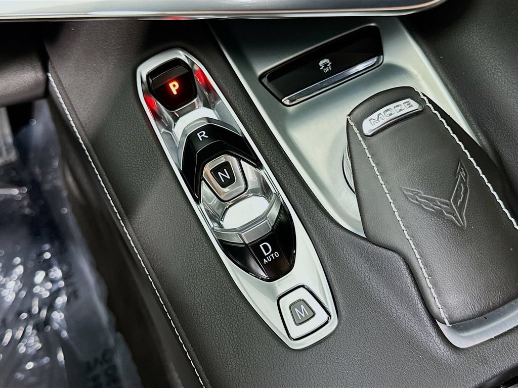 Used 2023 Chevrolet Corvette Stingray Coupe w/ 1LT RWD image 18
