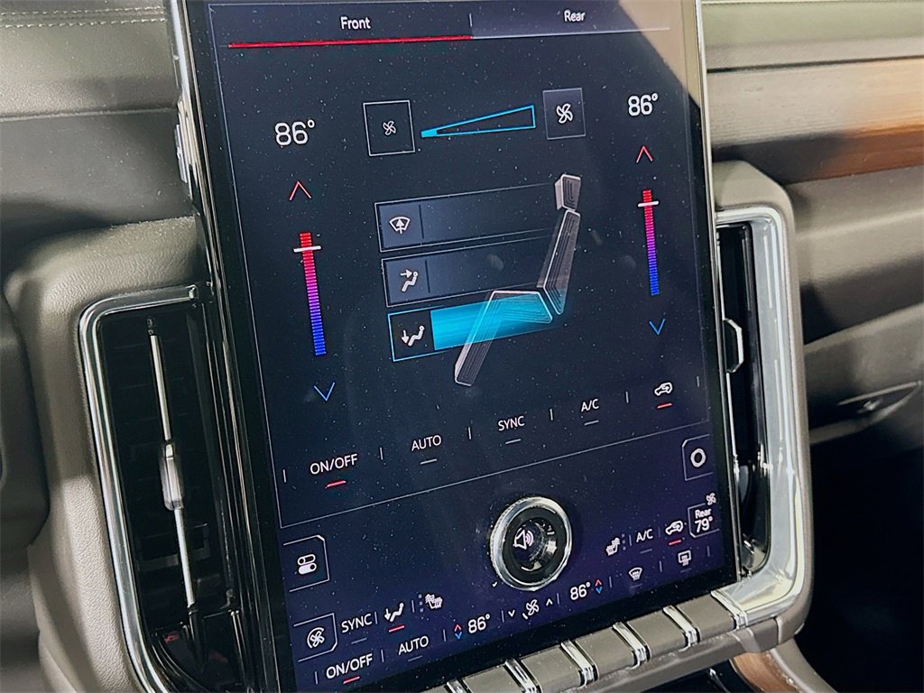 Certified 2025 GMC Yukon Denali image 14