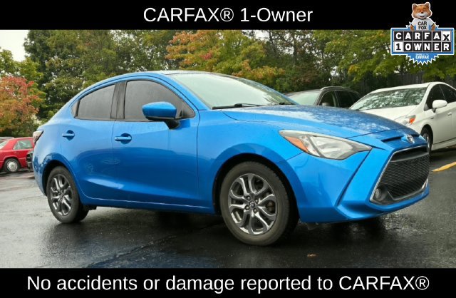 Used 2019 Toyota Yaris LE FWD image 3