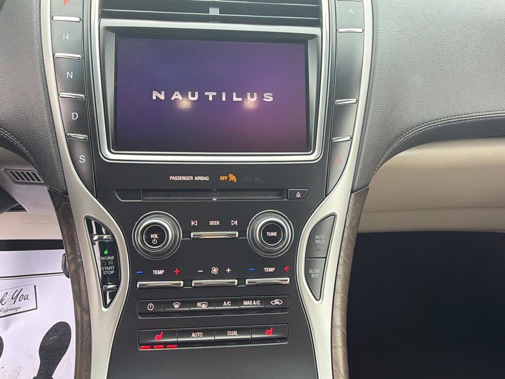Used 2019 Lincoln Nautilus Select FWD image 21