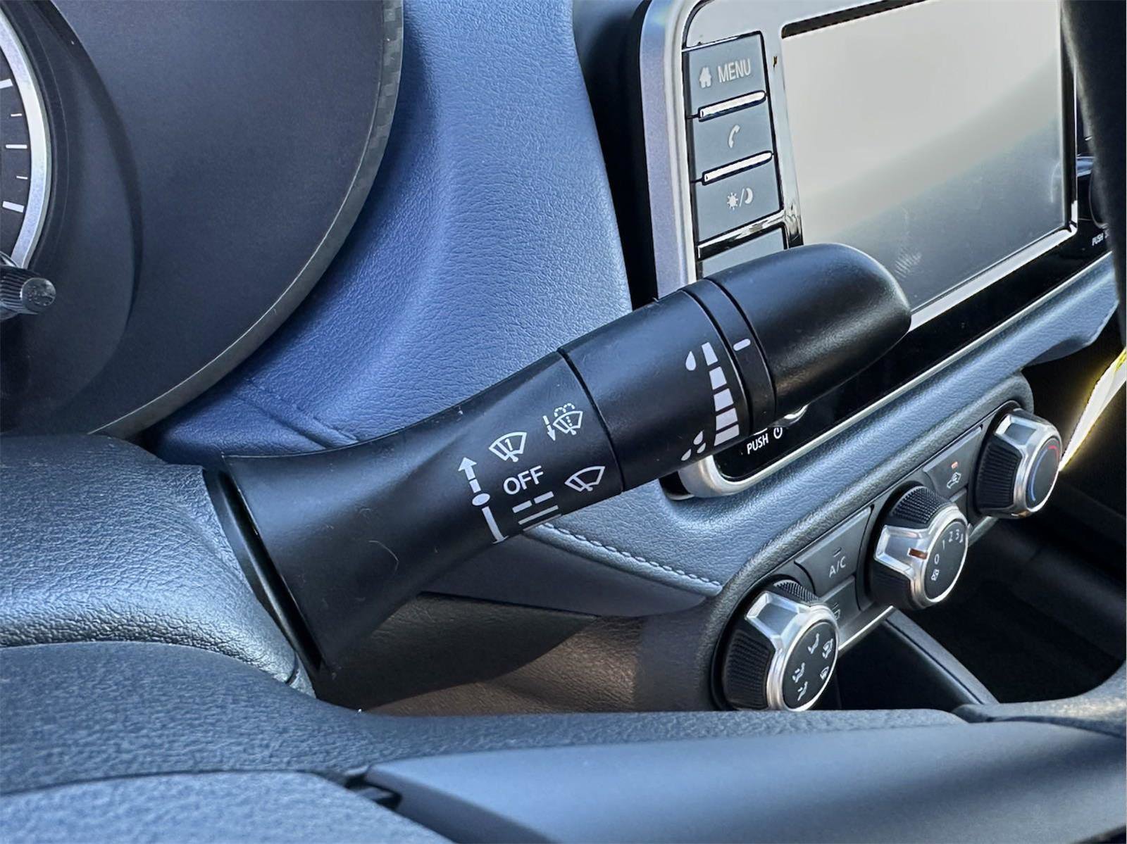 New 2025 Nissan Versa SV w/ Trunk Package image 28