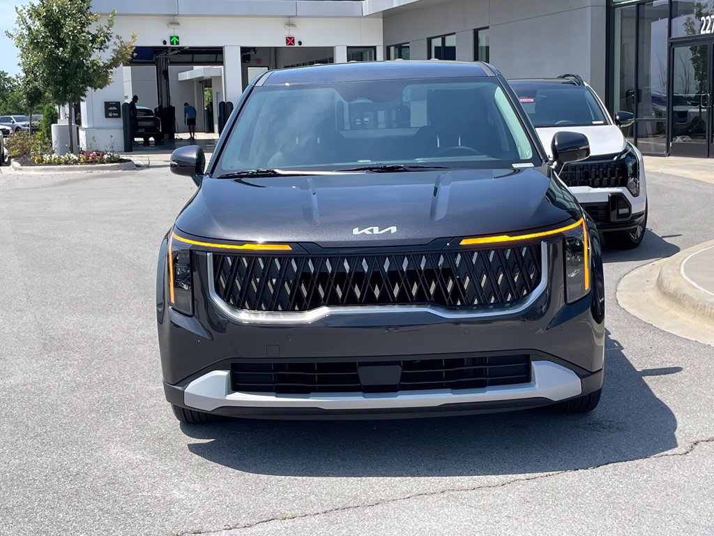 New 2026 Kia Carnival LX FWD image 2