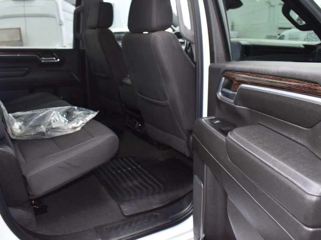 Used 2024 GMC Sierra 3500 SLE w/ SLE Convenience Package AWD/4WD image 11