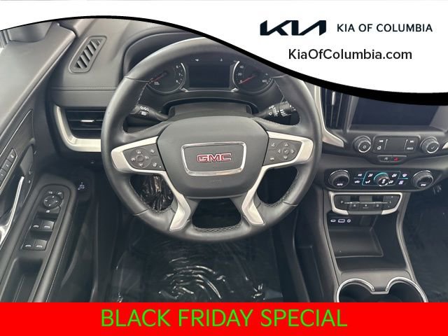 Used 2024 GMC Terrain SLT image 23