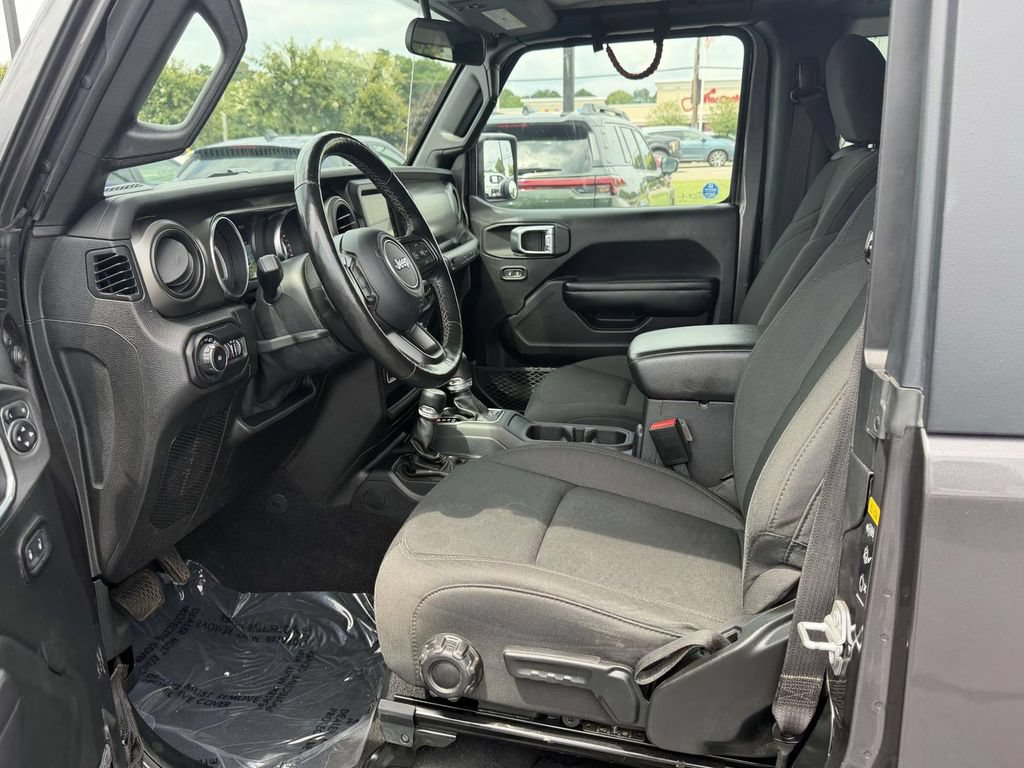 Used 2021 Jeep Wrangler Sport AWD/4WD image 17
