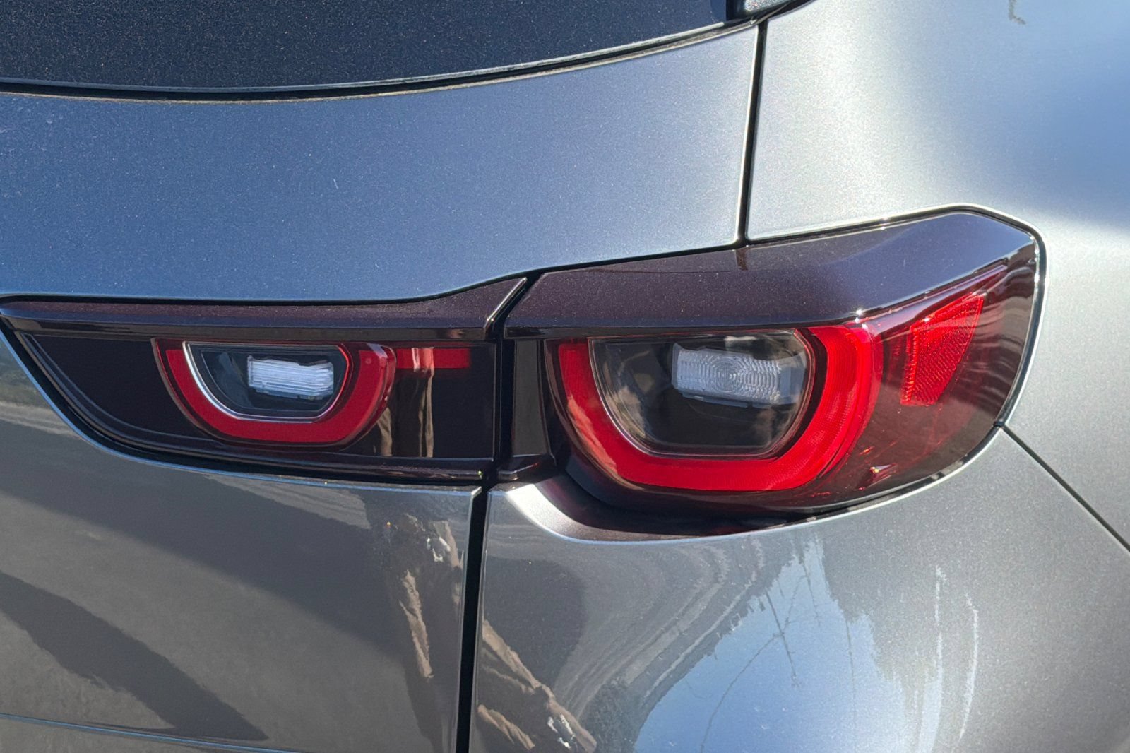 New 2026 MAZDA CX-50 2.5 Hybrid w/ Preferred Pkg AWD/4WD image 32