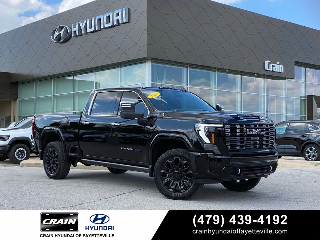 Used 2025 GMC Sierra 2500 Denali Ultimate AWD/4WD image 1