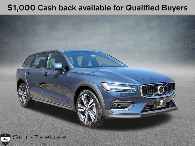 New 2026 Volvo V60 B5 Cross Country Plus w/ Climate Package