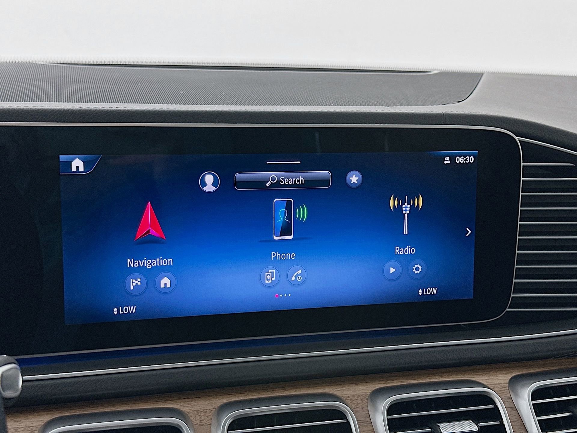 Certified 2025 Mercedes-Benz GLS 450 4MATIC image 16