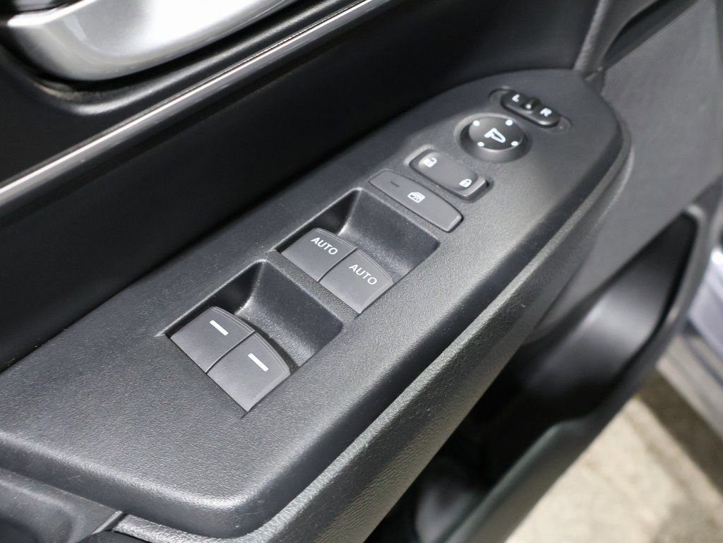 Used 2022 Honda CR-V Touring image 13