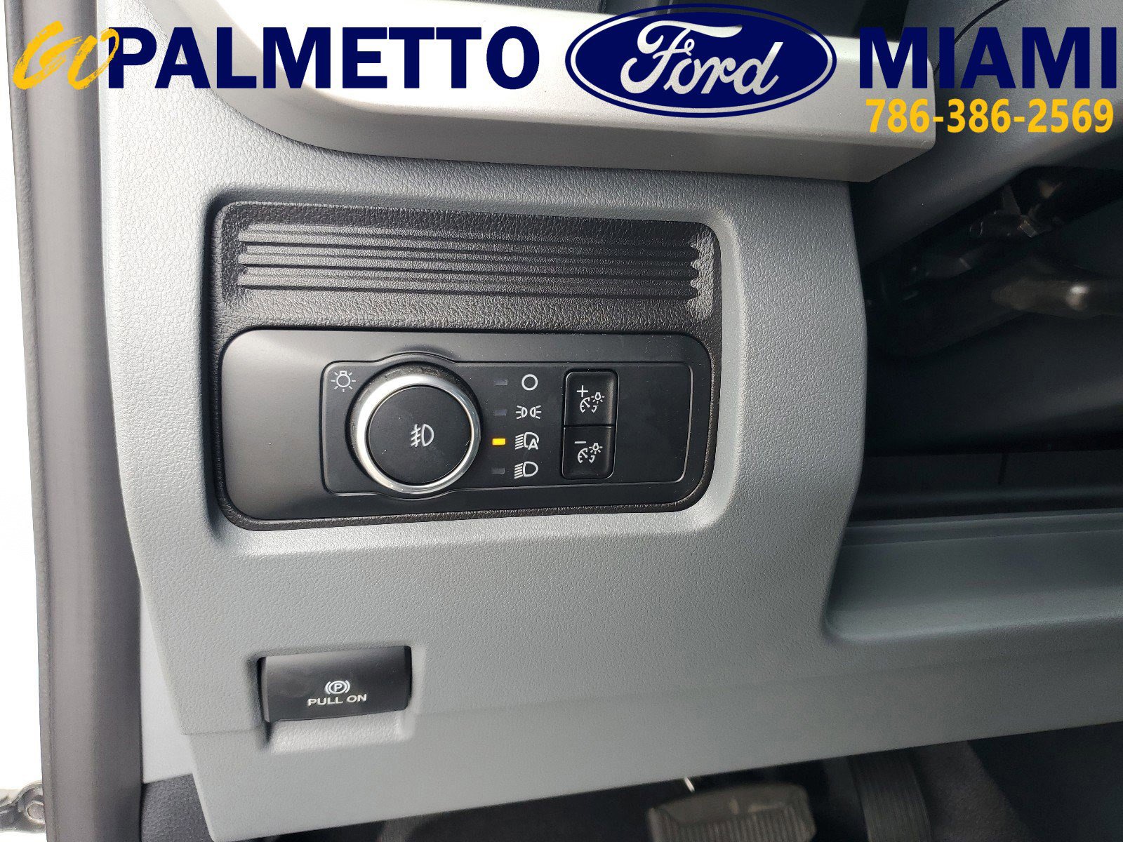 New 2024 Ford F350 XL w/ XL Chrome Package image 15