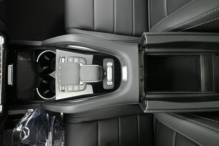 Used 2026 Mercedes-Benz GLS 450 4MATIC image 29