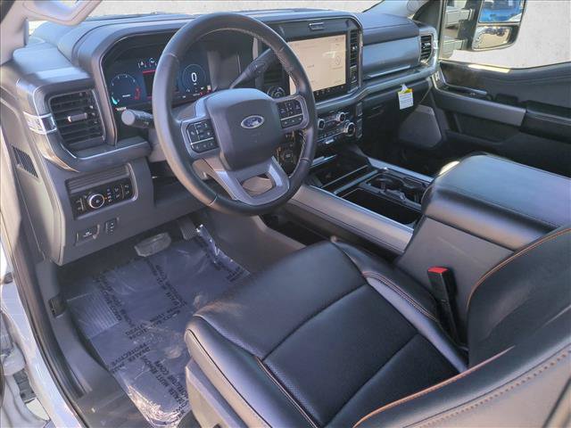 Used 2025 Ford F350 Lariat w/ Lariat Ultimate Package AWD/4WD image 9