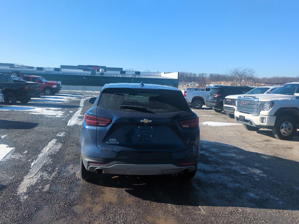 Used 2023 Chevrolet Blazer LT w/ Driver Confidence Package image 7