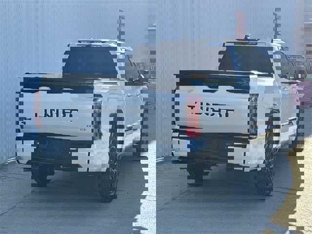 Used 2022 Toyota Tundra Platinum image 4