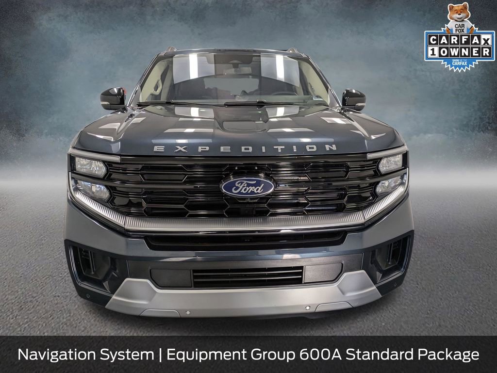Used 2025 Ford Expedition Max Platinum AWD/4WD image 2