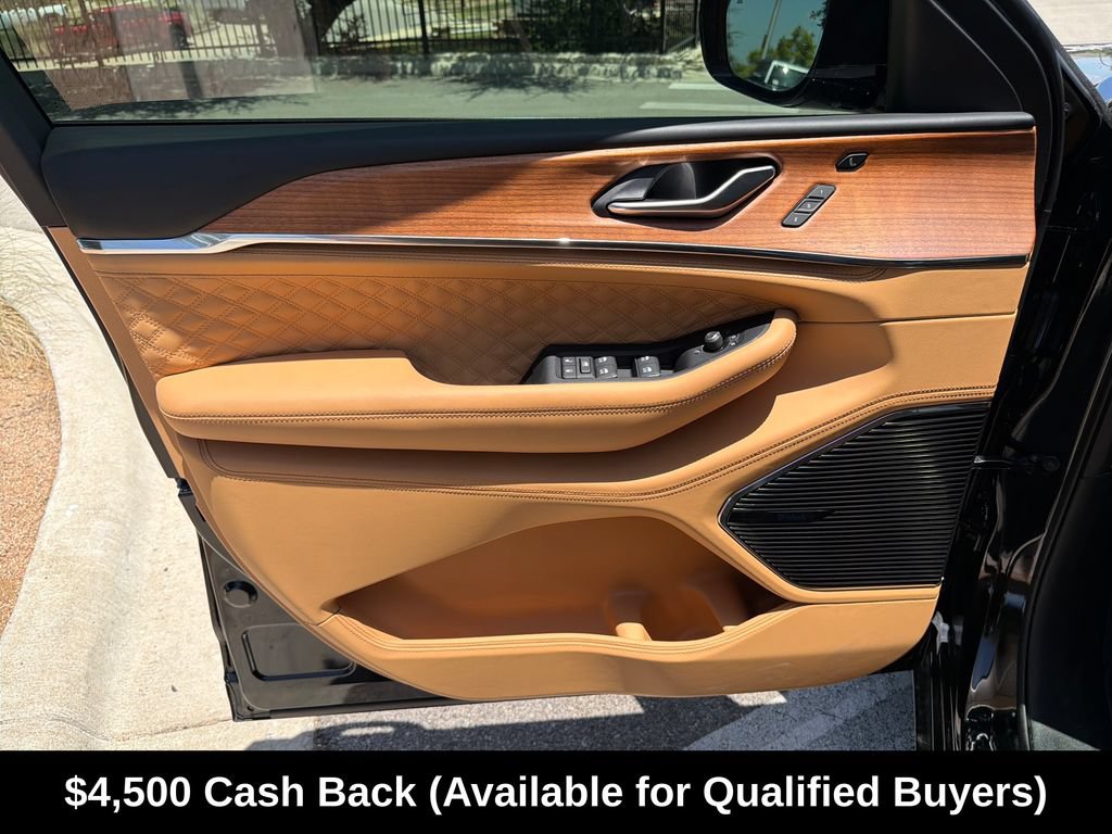 New 2026 Jeep Grand Cherokee L Summit w/ Advanced Protech Group IV AWD/4WD image 16