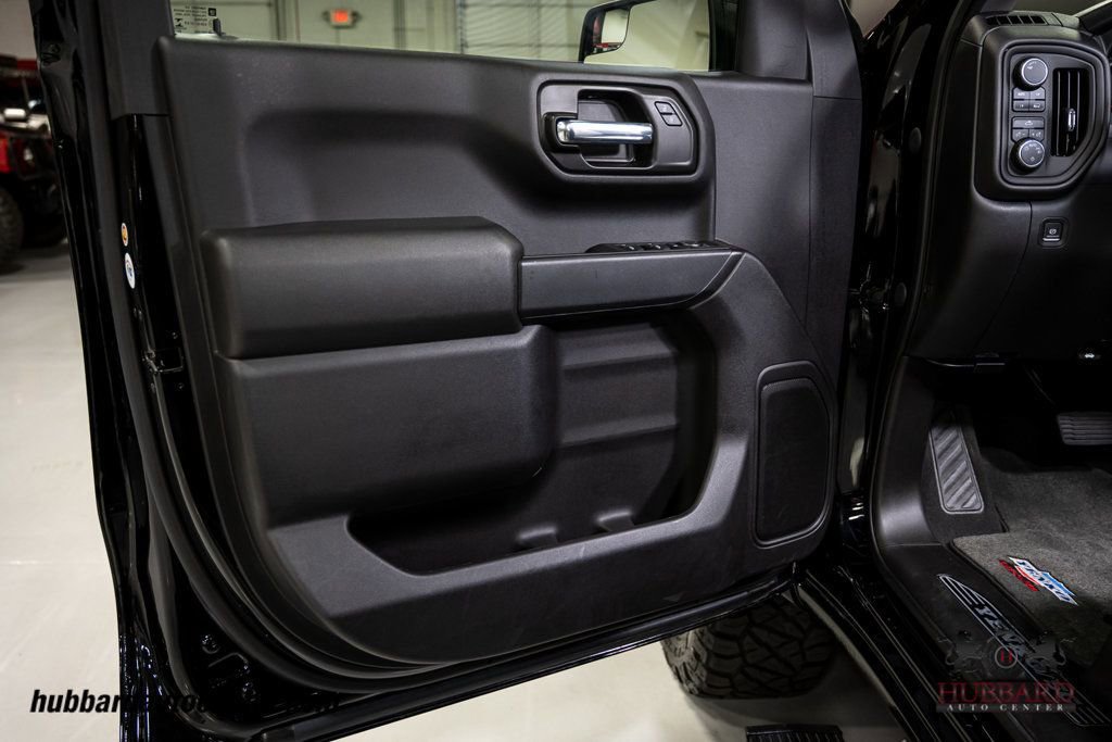 Used 2021 Chevrolet Silverado 1500 Custom AWD/4WD image 16