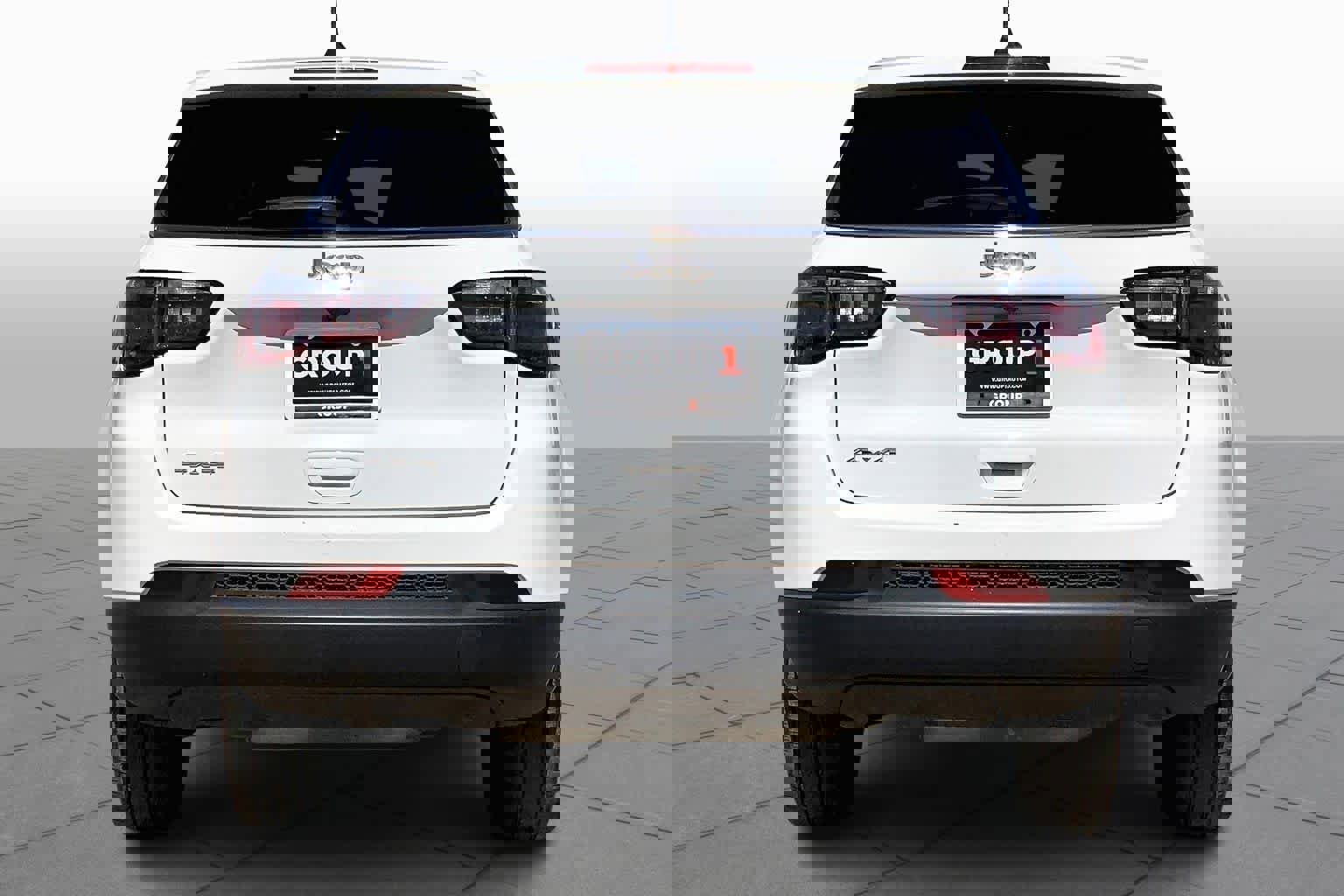 Used 2023 Jeep Compass Sport image 5