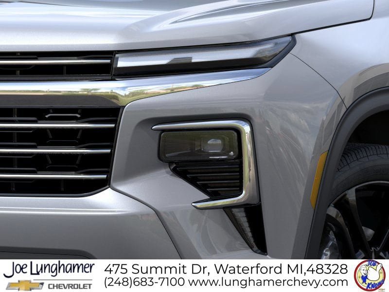 New 2027 Chevrolet Traverse LT w/ Driver Confidence Package FWD image 12