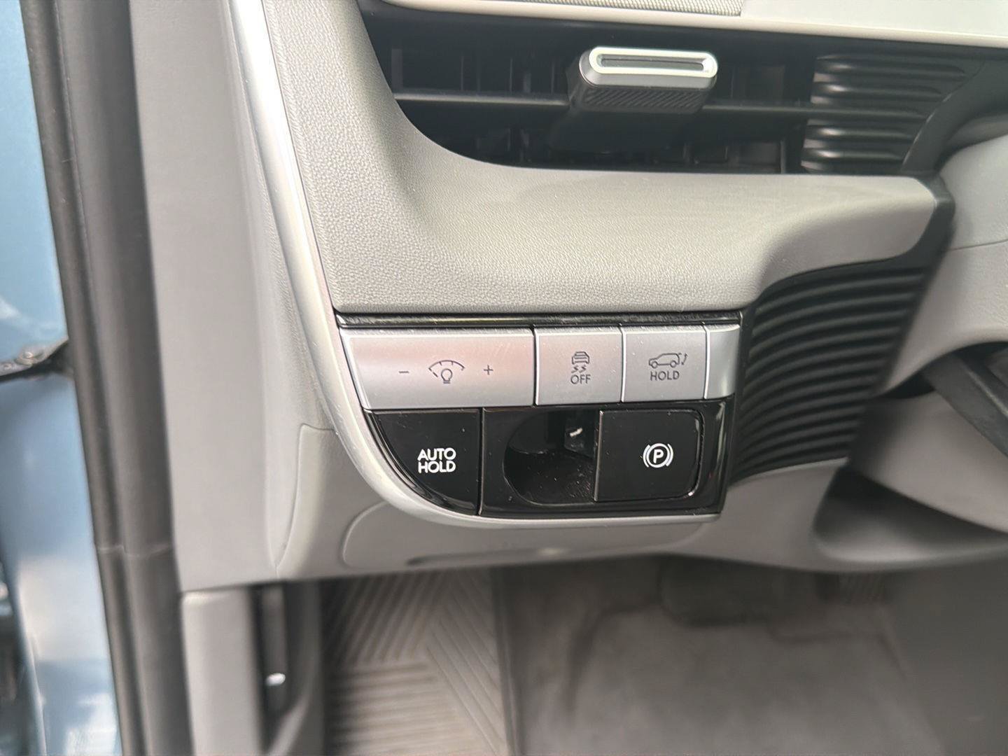 Used 2024 Hyundai Ioniq 5 SEL RWD image 18
