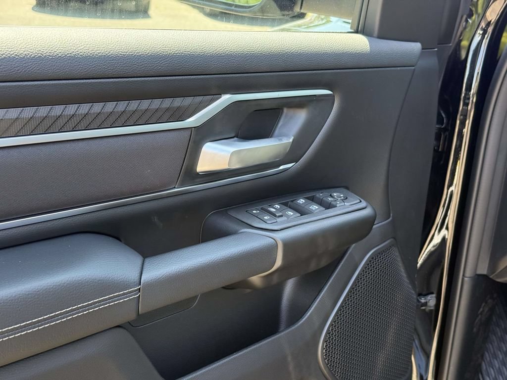 New 2026 RAM 1500 Big Horn AWD/4WD image 31