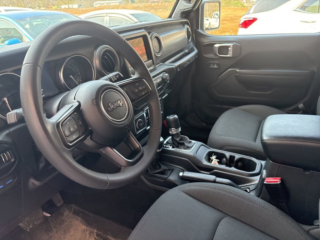 Used 2023 Jeep Wrangler Unlimited image 10